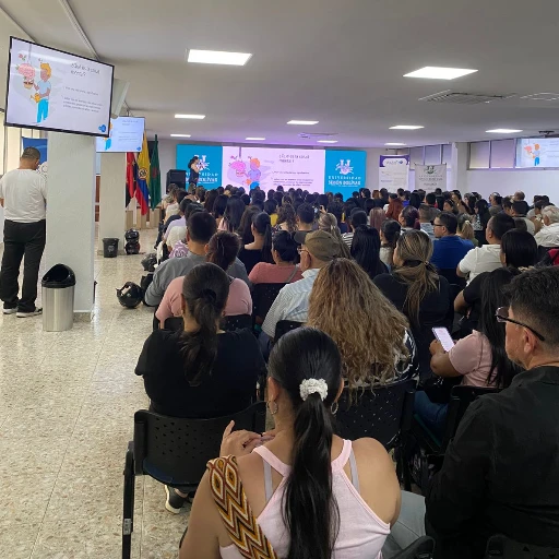 Escuela de Padres, cómo cuidar mi salud mental para cuidar la de mis hijos e hijas✨Red PaPaz - IEGCC